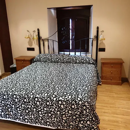 Country house El Cuartelillo Viejo Polientes