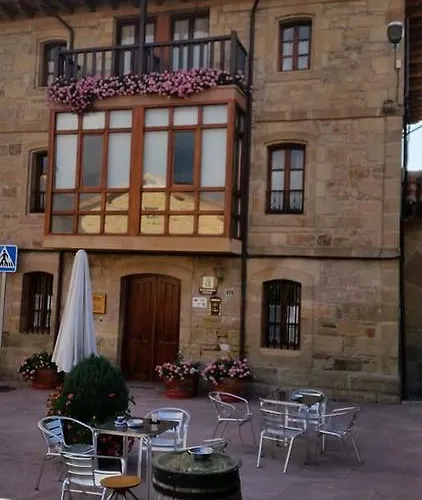 乡村民宿 爱库尔特里罗酒店 Polientes